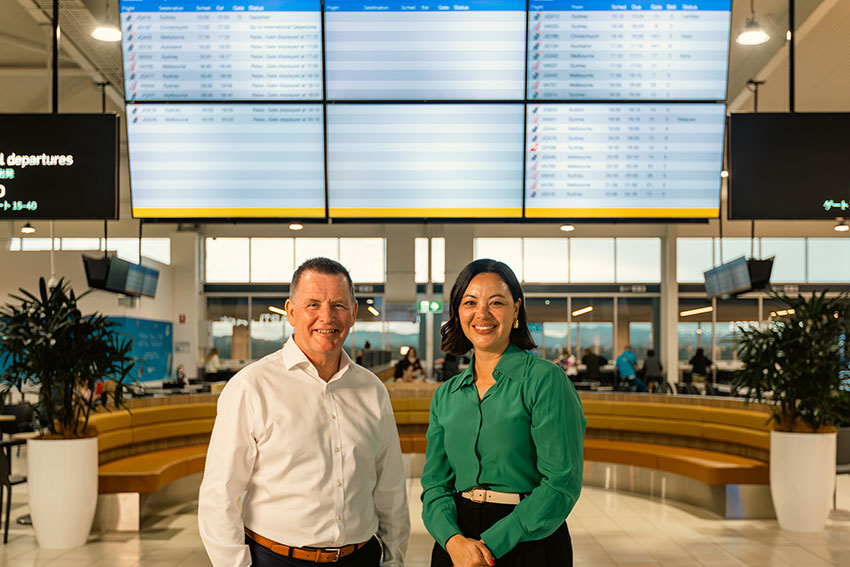 CS-Energy-CEO-Darren-Busine-and-Queensland-Airport-Limited-CEO-Amelia-Evans-850w