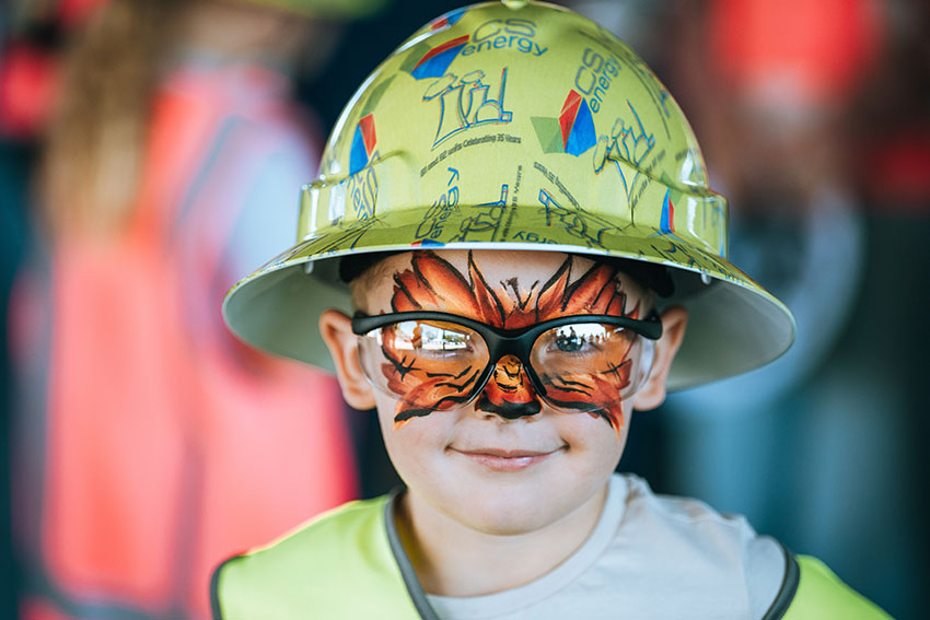 Face painting at family day