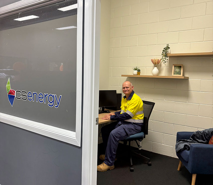 Gavin Dann in CUC-Western Downs CSE study room 850px