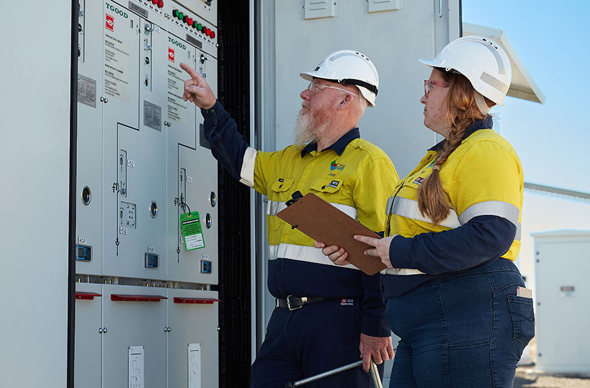 Employees at Chinchilla Battery