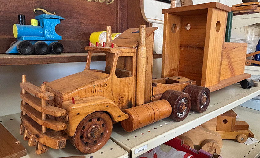 Dalby Men's Shed wooden truck_850px