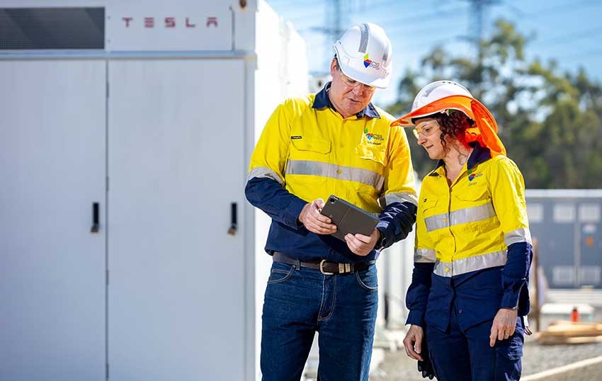 Mick Johnstone and Sarah Haskmann at Greenbank Battery 850px